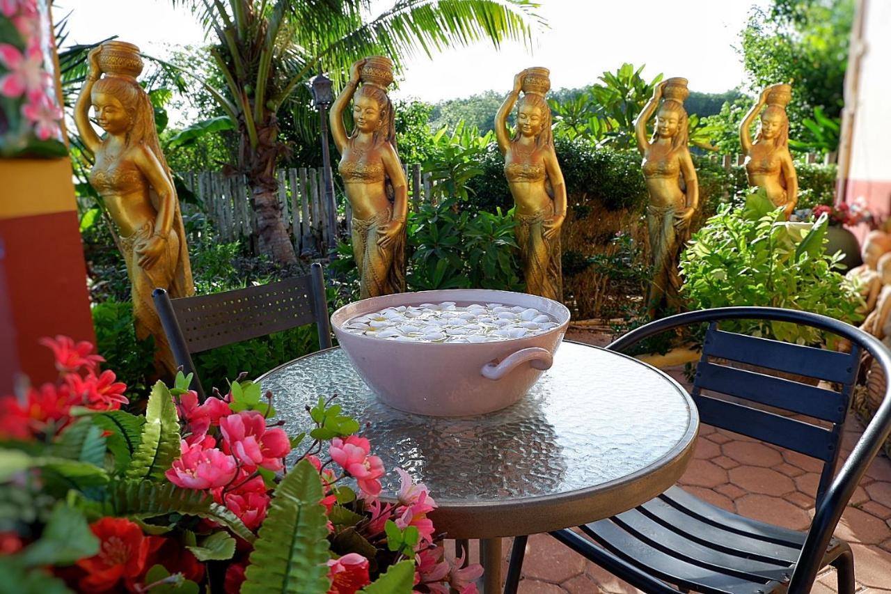 Bali Boutique Hotel Suratthani Сурат-Тхані Екстер'єр фото
